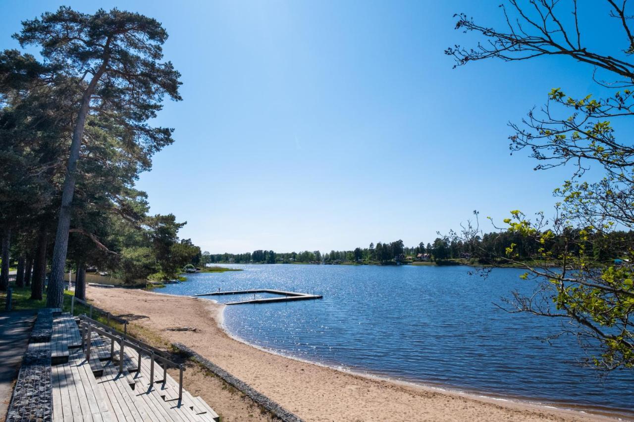 Krongarden Vandrarhem Kristinehamn Εξωτερικό φωτογραφία